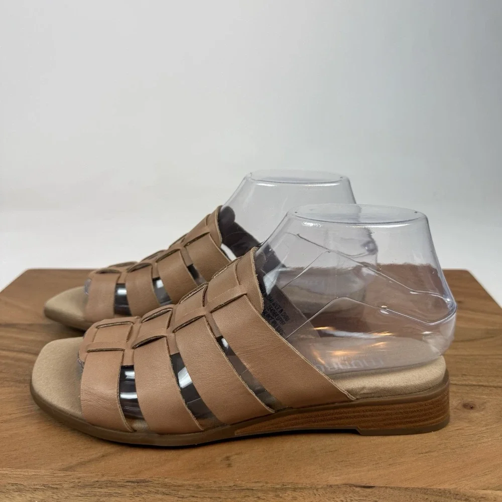 New NWOB Womens Munro Carrera Tan Leather Slides Sandals‎ Shoes Sz 7.5 N